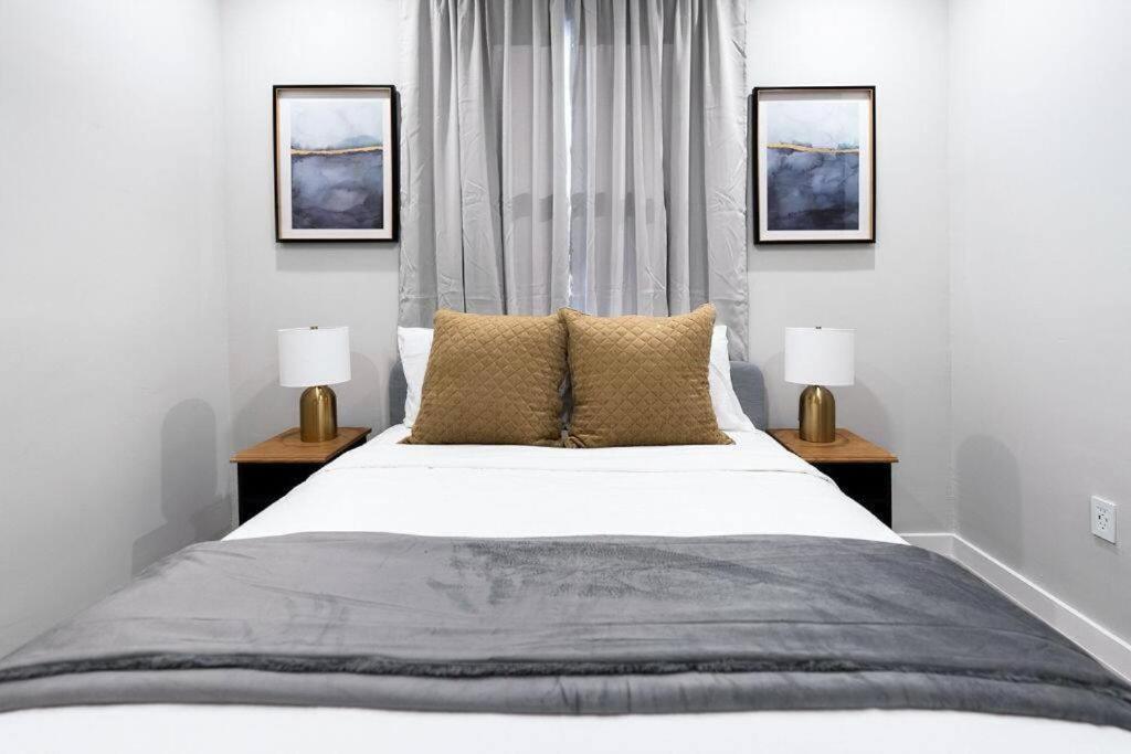 Stylish Miami Suite - Self Check-In ภายนอก รูปภาพ