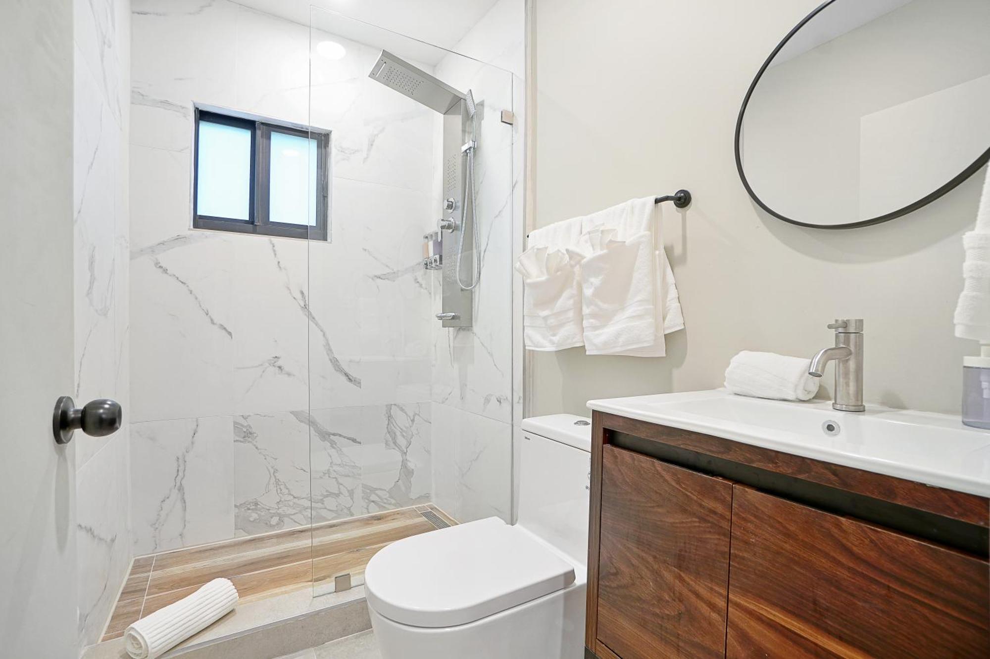 Stylish Miami Suite - Self Check-In ภายนอก รูปภาพ