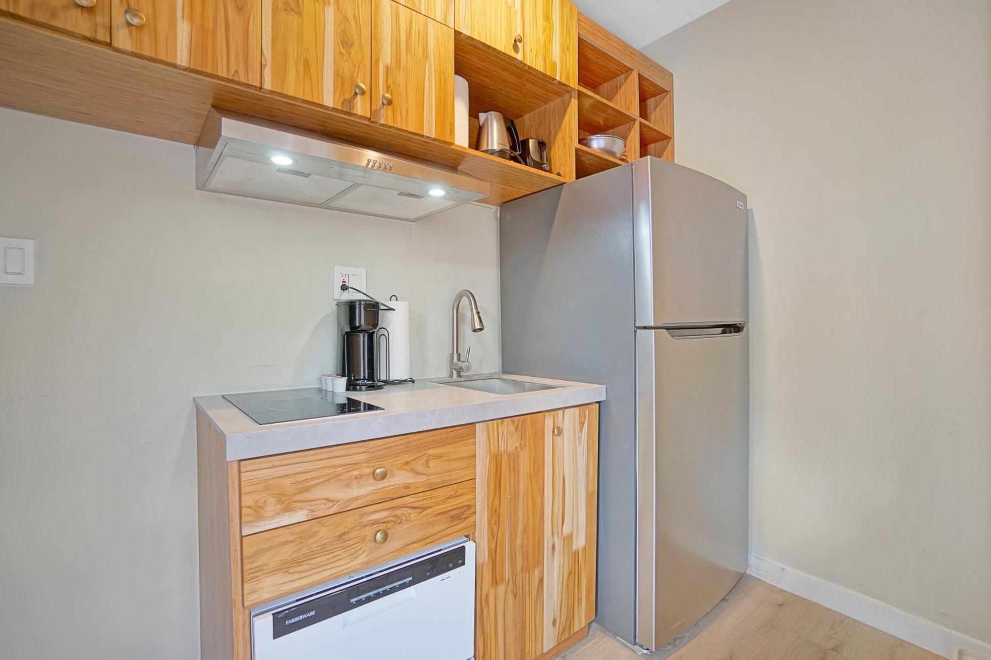 Stylish Miami Suite - Self Check-In ภายนอก รูปภาพ