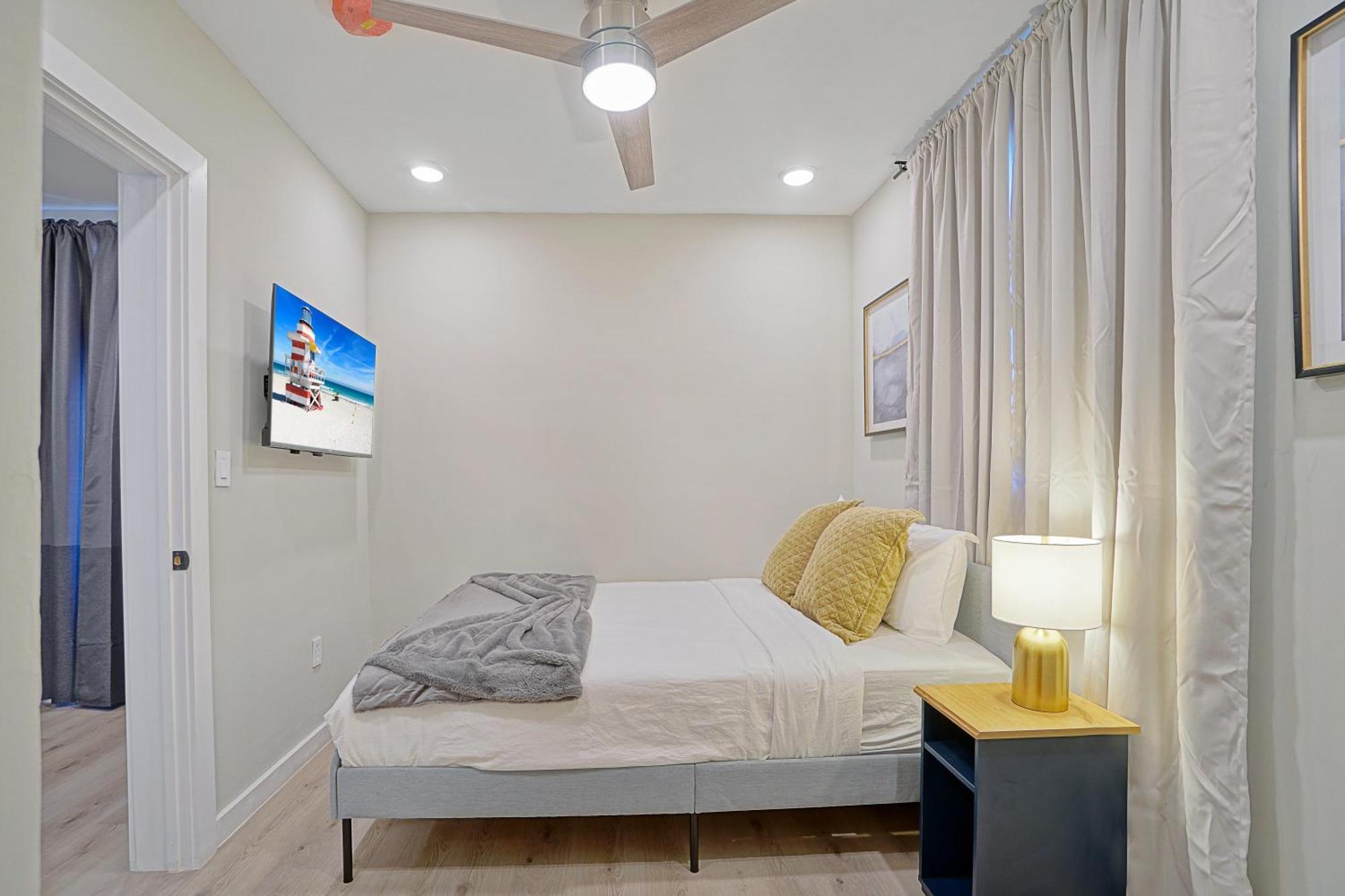 Stylish Miami Suite - Self Check-In ภายนอก รูปภาพ